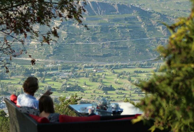 Семейный Номер, Domaine Bellevie Bnb