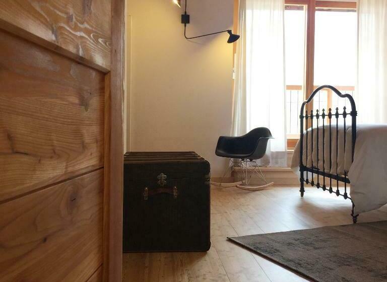 Номер Стандарт Вид на Горы, La Maison Abeil