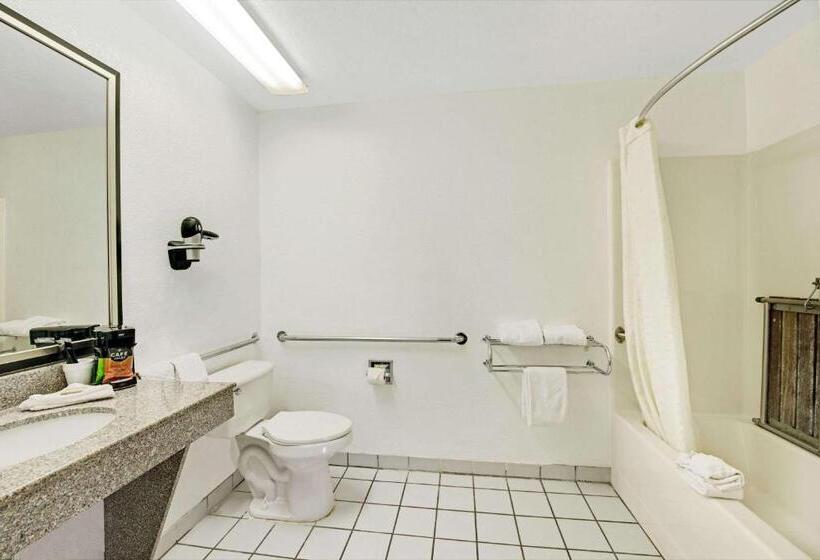 Habitació Estàndard Llit King Adaptada per a persones amb mobilitat reduïda, Surestay Plus Hotel By Best Western San Antonio North 281 N