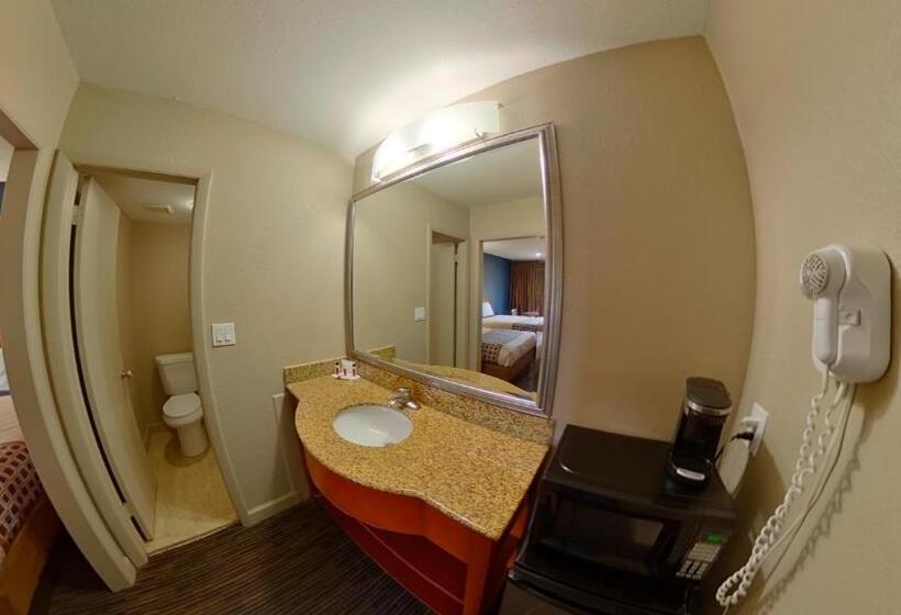 Стандартный Номер Кровать Кинг, Travelodge By Wyndham Williamsburg Colonial Area