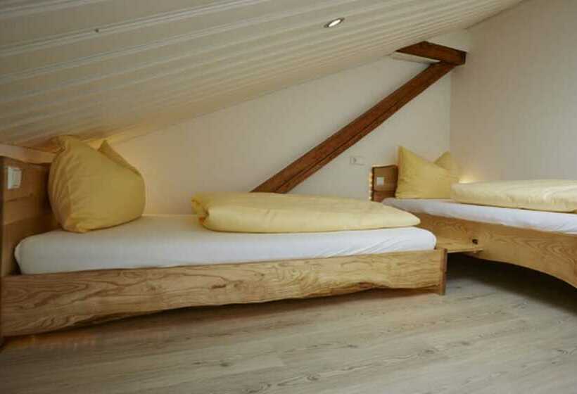 2人卧室家庭公寓, Urlaubsreiterhof Trunk