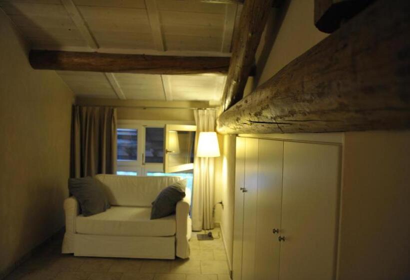 套房, B&b Corte Cornalino