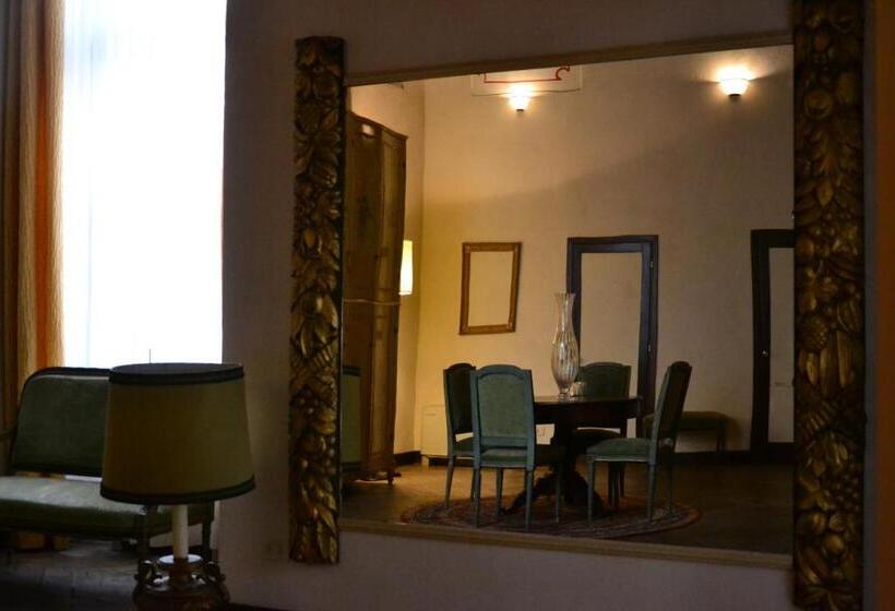 Номер Deluxe, Castello Di Compiano Hotel Relais Museum