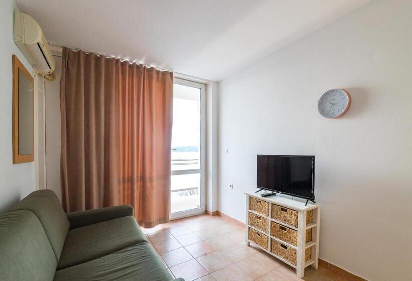 Номер Стандарт Вид на Море, Aparthotel Roccia