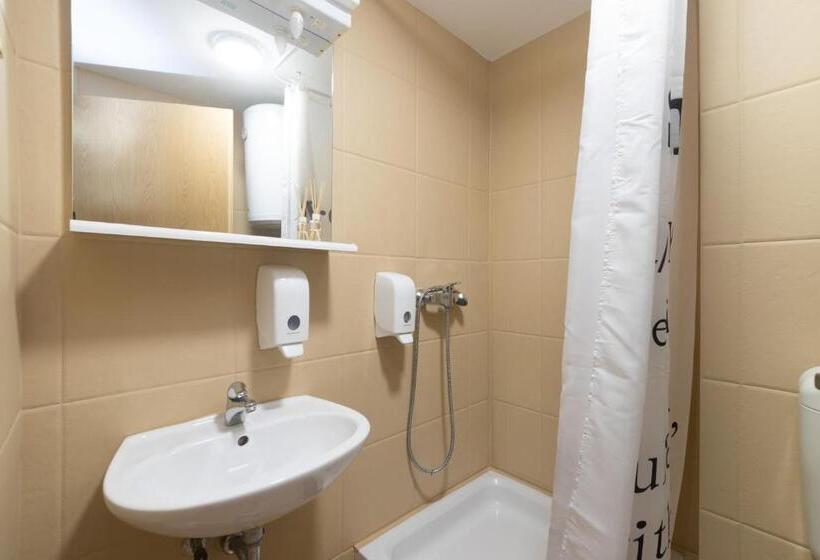 Семейный Номер Вид на Горы, Aparthotel Roccia