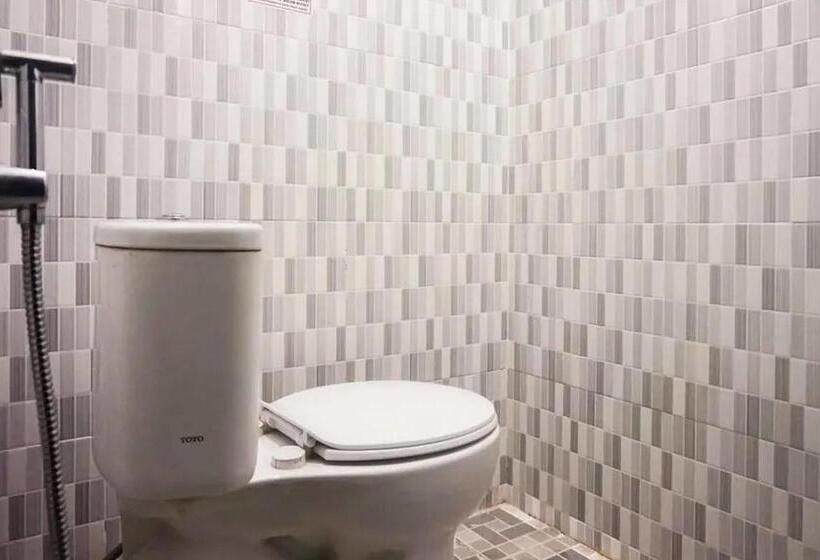 Номер Стандарт, Reddoorz Near Kampung Inggris Pare
