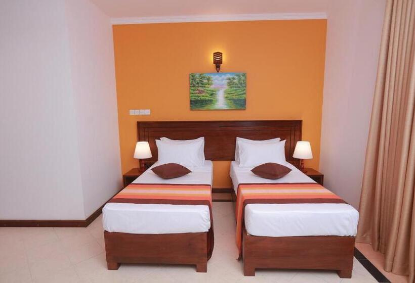 اتاق خانوادگی با سرویس بهداشتی مشترک, Villa 59