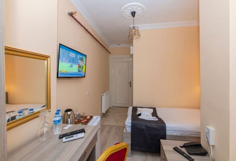 اتاق استاندارد یک نفره, Golden Flower Pansiyon