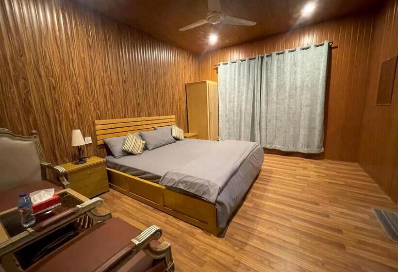 اتاق استاندارد با چشم‌انداز کوهستان, Indus View Hotel Skardu