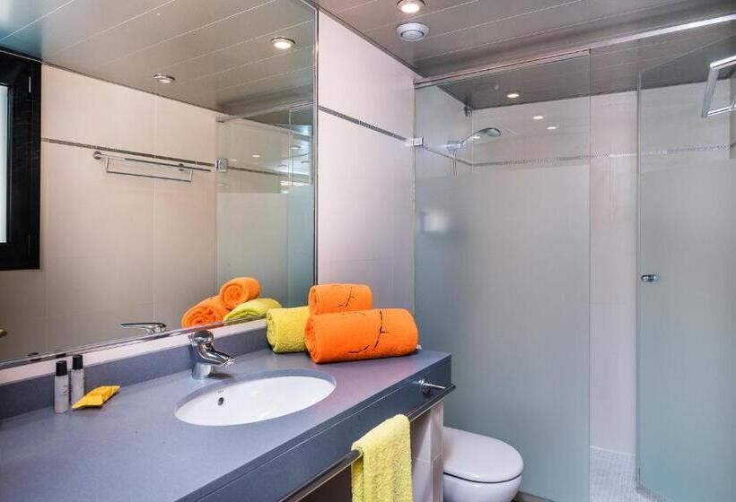 آپارتمان 1 خوابه با تراس, Aparthotel Las Palmeras Castelldefels