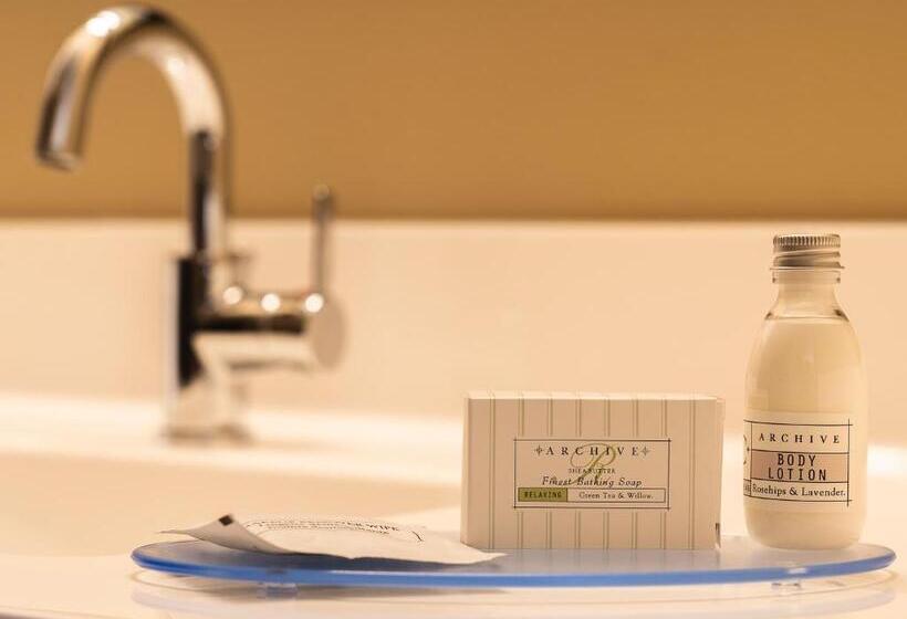 스탠다드 스튜디오, Cobblestone Inn & Suites  Trenton