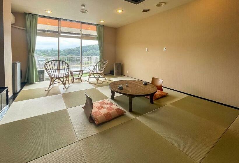 Семейный Номер, Kameyama Onsen