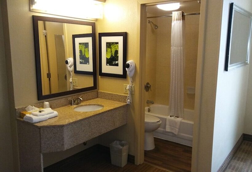 Студия Deluxe, Extended Stay America Suites  Denver  Aurora North