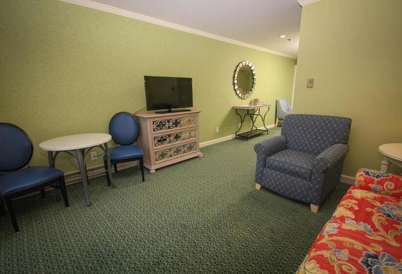 Люкс Deluxe Кровать Кинг, Harbour View Inn