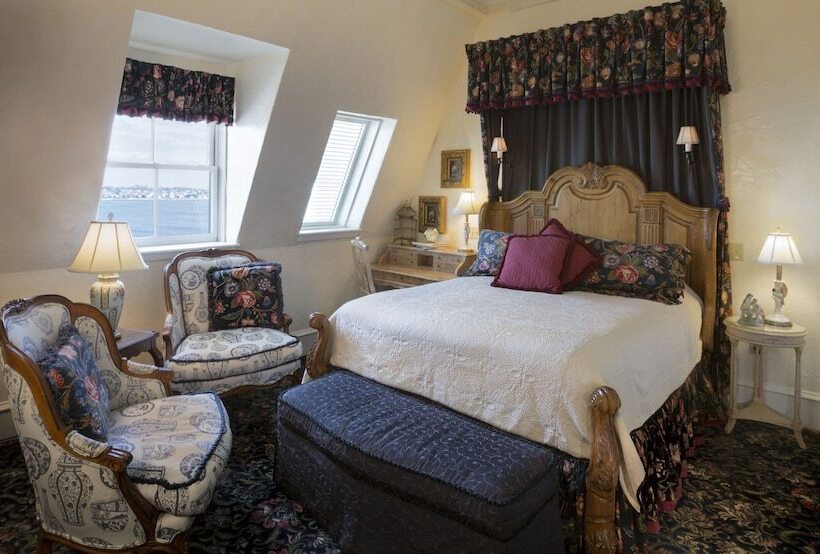スタンダードルーム, The Chanler At Cliff Walk