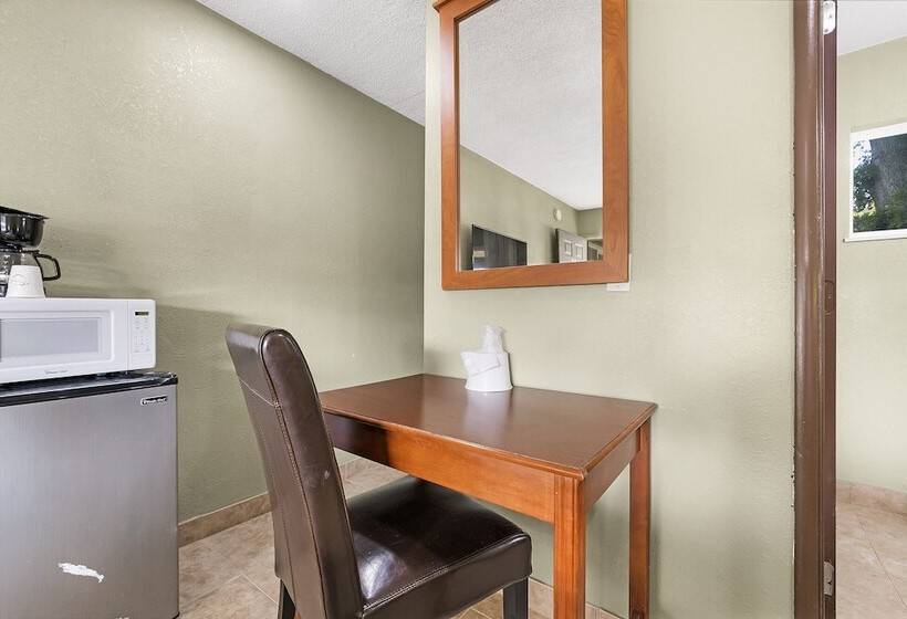 스탠다드 룸, Safari Inn  Chico