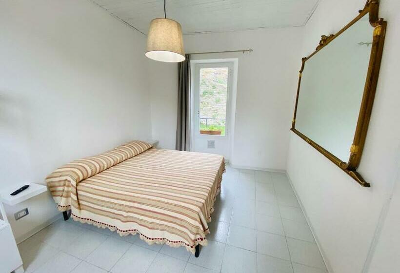 Номер Стандарт Вид на Сад, Il Cavalier Veggiani B&b