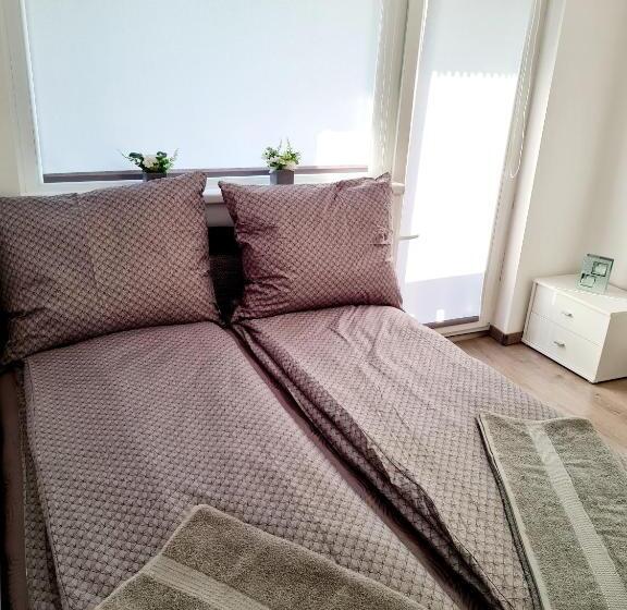 Апартаменты 2 Спальни, Hócza House Poroszló