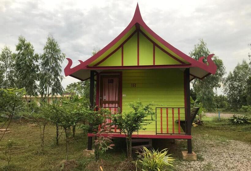 디럭스 룸, Baan Pak Wangthong