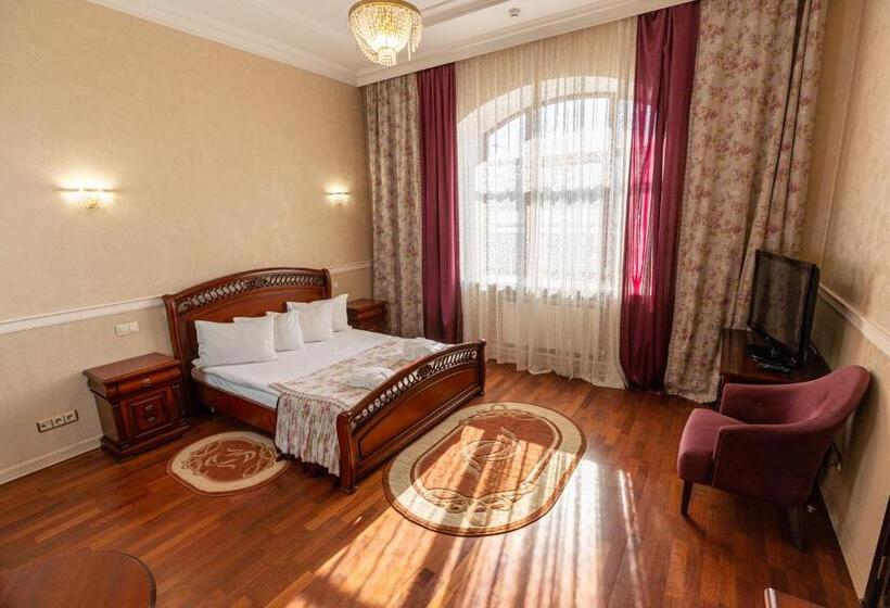 Номер Deluxe, Koncha Zaspa Park