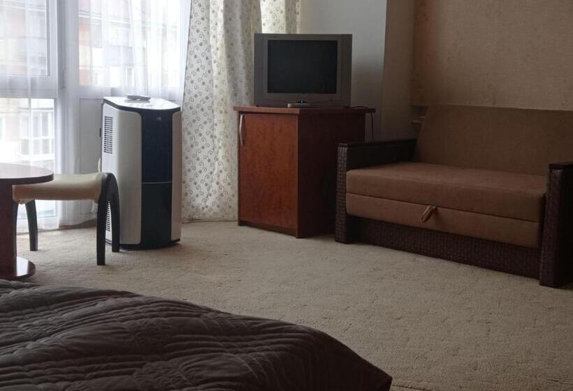 패밀리 룸, Volyn Hotel Ludmir