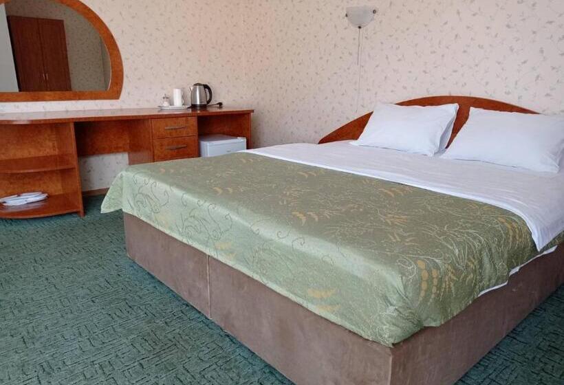 패밀리 룸, Volyn Hotel Ludmir