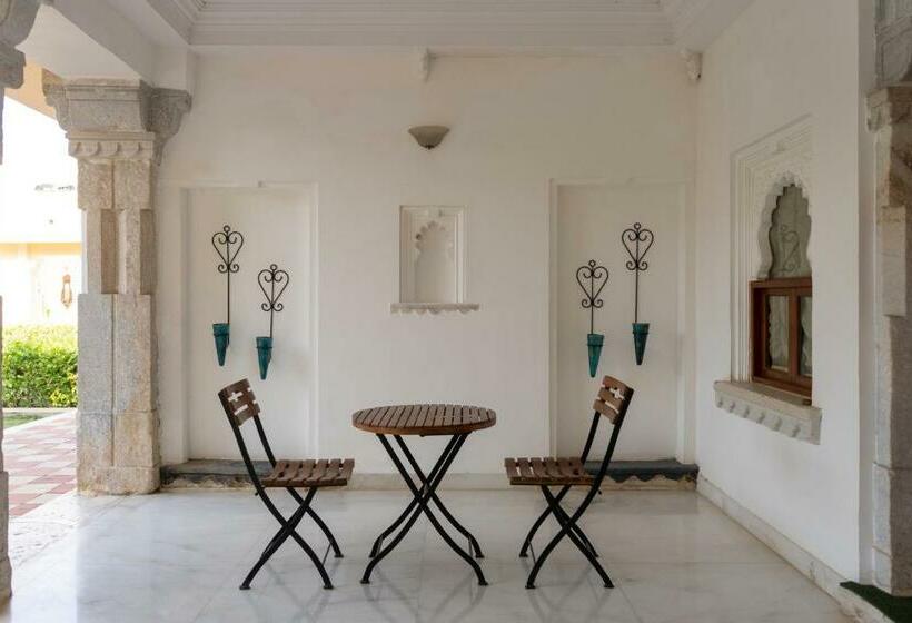 Королевский Люкс, Sardargarh Heritage