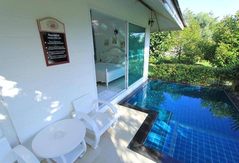 Вилла с 1 спальней и бассейном, The Natural Garden Resort