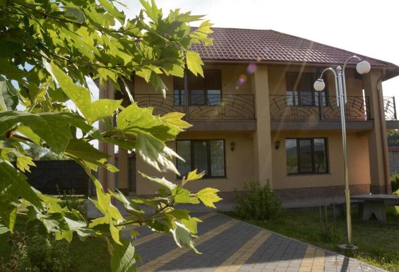 Дом 1 Спальня, Illara Spa