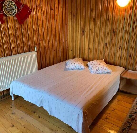 سوئیت با بالکن, Casa Lorena
