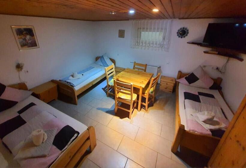 Номер Стандарт Трехместный, Gästehaus Terrana