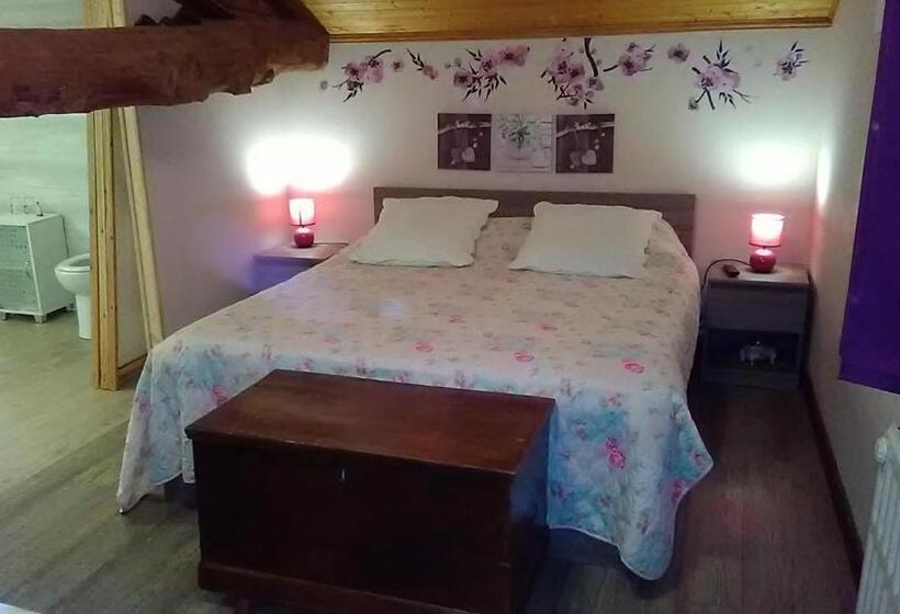 Номер Стандарт, Chambres D Hotes Manoir Le Cristal  Futuroscope à Petit Prix