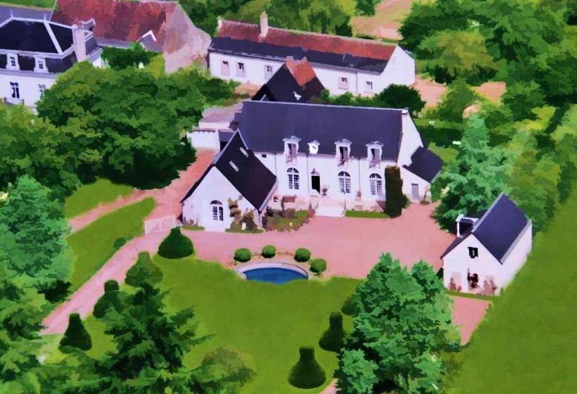 Четырехместный Номер Стандарт, La Carrière