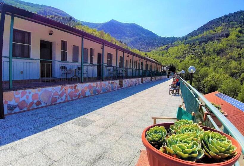 Апартаменты 1 Спальня с Террасой, Agriturismo Monte Acuto   Natura, Mare & Relax In Piscina