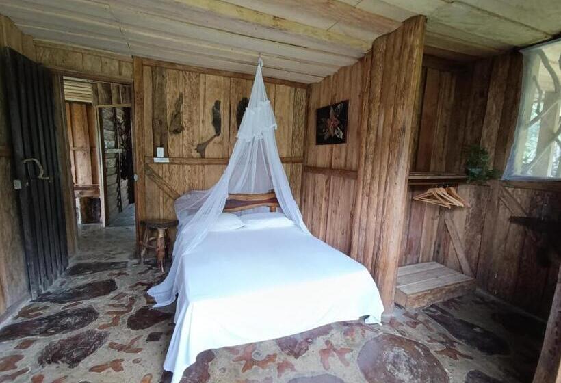 Номер Стандарт, Huaca Huaca Hostel