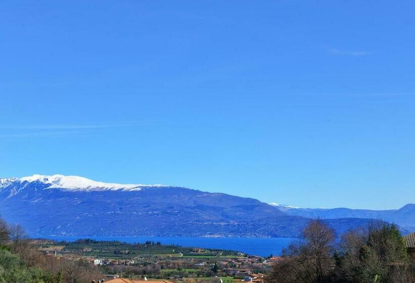 1 Bedroom Apartment Lake View, B&b Antiche Mura