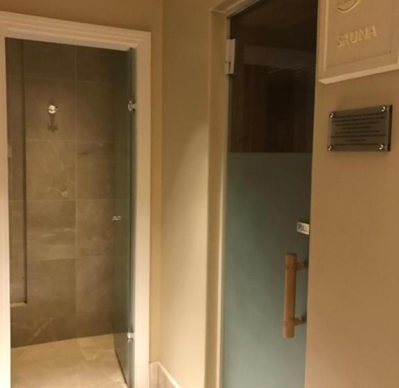 Люкс Superior, Taj Hotelapart, Taj Hotel Cape Town