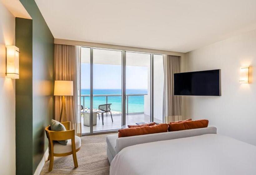 Junior Suite Łóżko King Size, Eden Roc Miami Beach