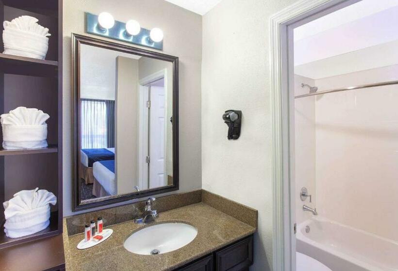 Deluxe Værelse King Size Seng, Grand Hotel Orlando At Universal Blvd   Shuttle To Theme Parks