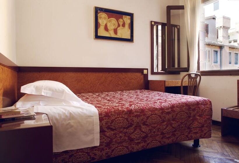 Habitación Estàndard Individual, Serenissima