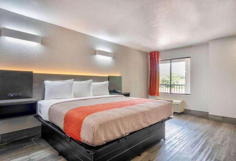 Standard Szoba King Size Bed, Motel 6 Lafayette, La