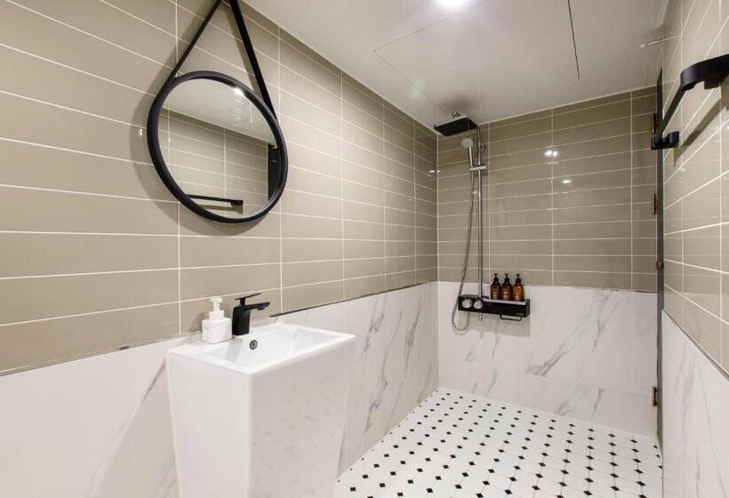 Номер Deluxe, Brown Dot Hotel Minam