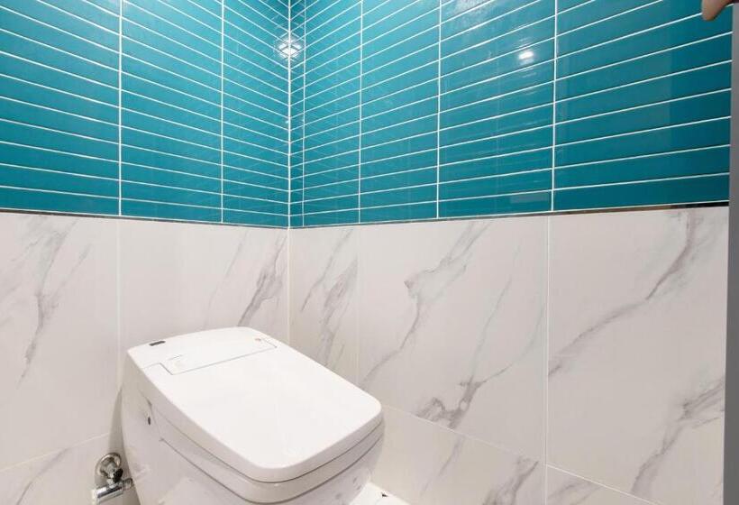 Номер Стандарт, Brown Dot Hotel Minam