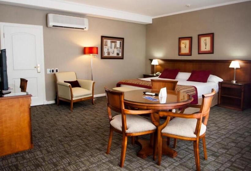 Полулюкс, Tucuman Center Suites&business