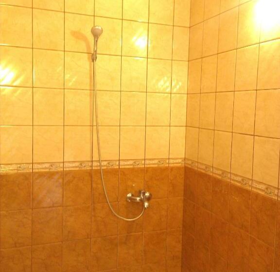 استودیوی استاندارد با چشم‌انداز دریا, Family Hotel Amore