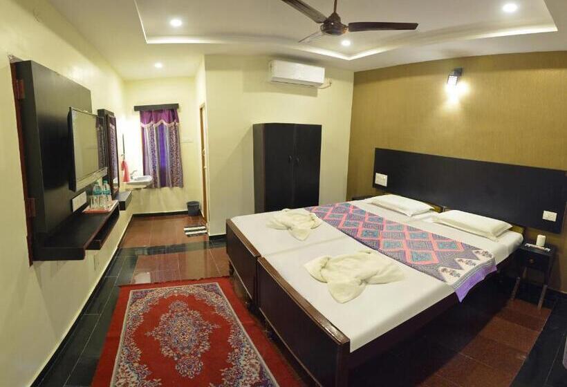 带阳台的豪华间, Siva Guest House