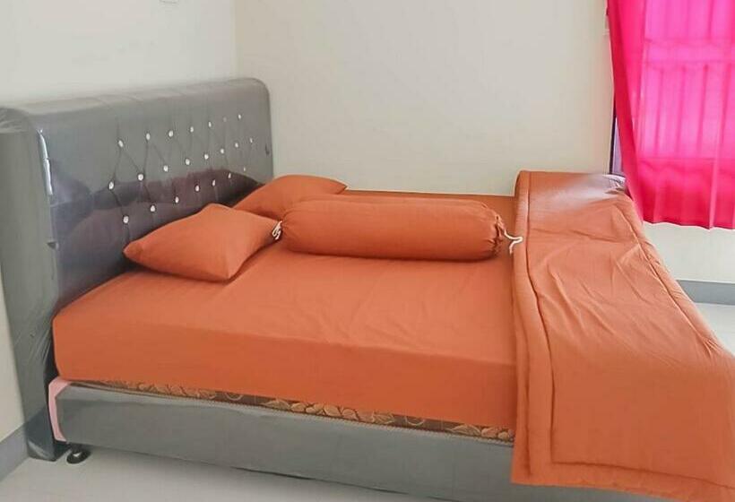 Номер Стандарт, Homestay Verisha Mitra Reddoorz
