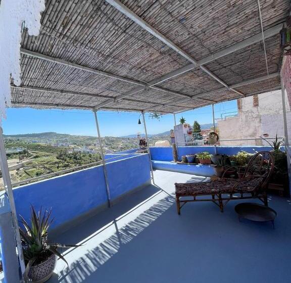 Номер Стандарт Трехместный, Vallparadis Pension Familiar Firdaus
