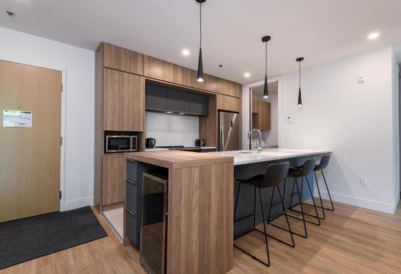 2 Bedrooms Apartment River View, Les Appartements Du Massif De Charlevoix