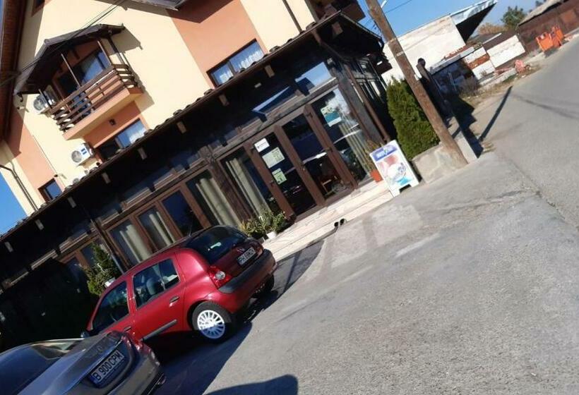 Номер Стандарт с Балконом, Vila Teju Valeni